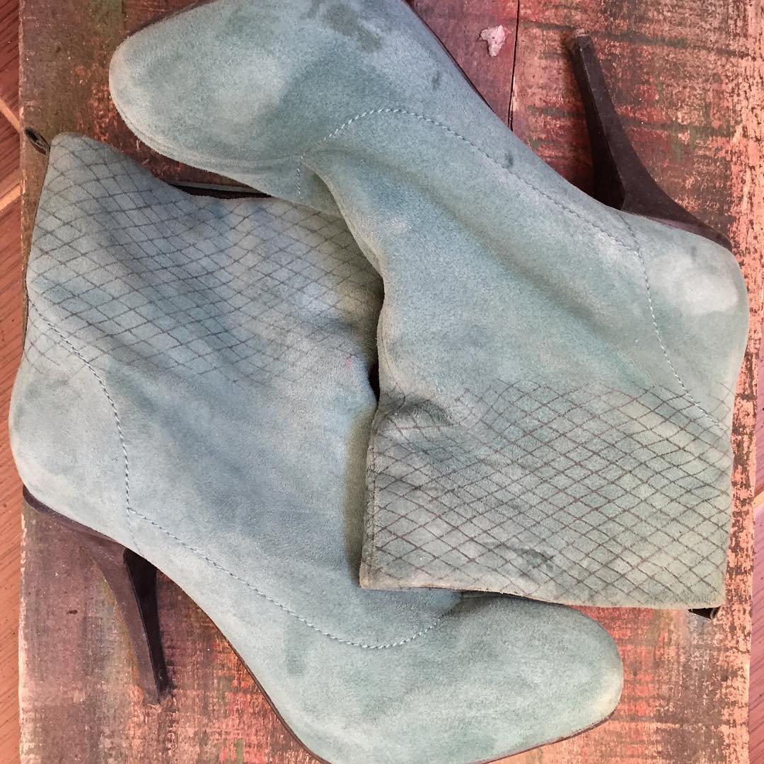Бирюзовые ботильоны до